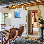 Nyaraló 3 Bedroom Stunning In Bricquebec-en-cotentin *