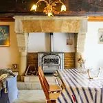3 Bedroom Stunning In Bricquebec-en-cotentin Saint-Martin-le-Hebert