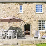 Nyaraló 3 Bedroom Stunning In Bricquebec-en-cotentin Saint-Martin-le-Hebert