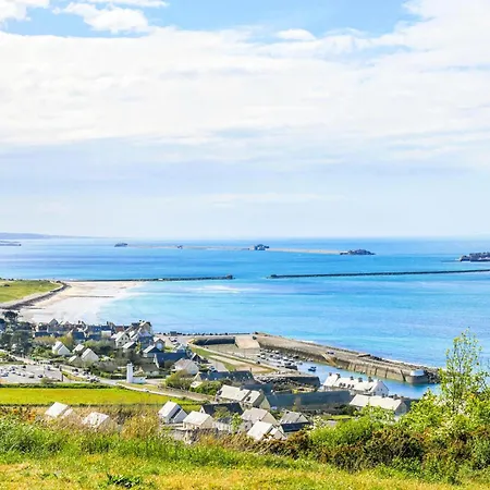 3 Bedroom Stunning In Bricquebec-en-cotentin Saint-Martin-le-Hebert