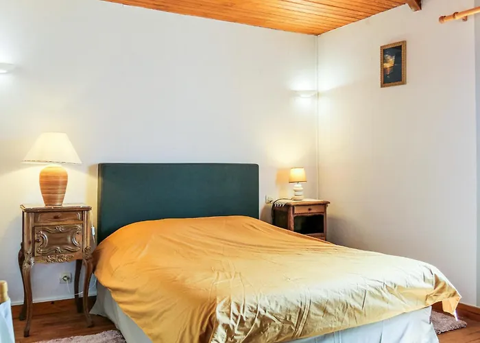 Holiday home Gorgeous In Bricquebec-en-cotentin *