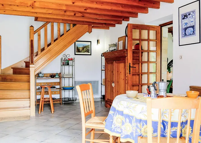 Holiday home Gorgeous In Bricquebec-en-cotentin *