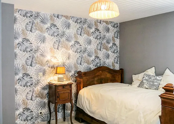 Gorgeous In Bricquebec-en-cotentin Saint-Martin-le-Hebert