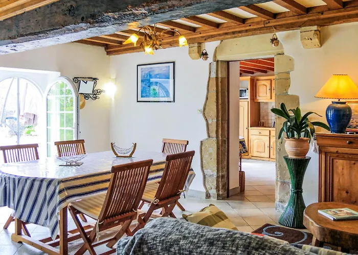 Holiday home Gorgeous In Bricquebec-en-cotentin *